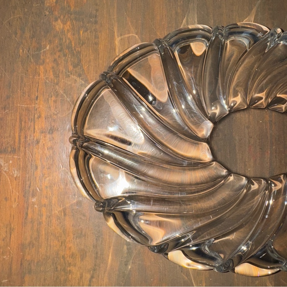 9 1/4" Mikasa Peppermint Swirl Dish ~ Oval Candy Trinket Sweet Meat Clear Tray - Picture 6 of 9